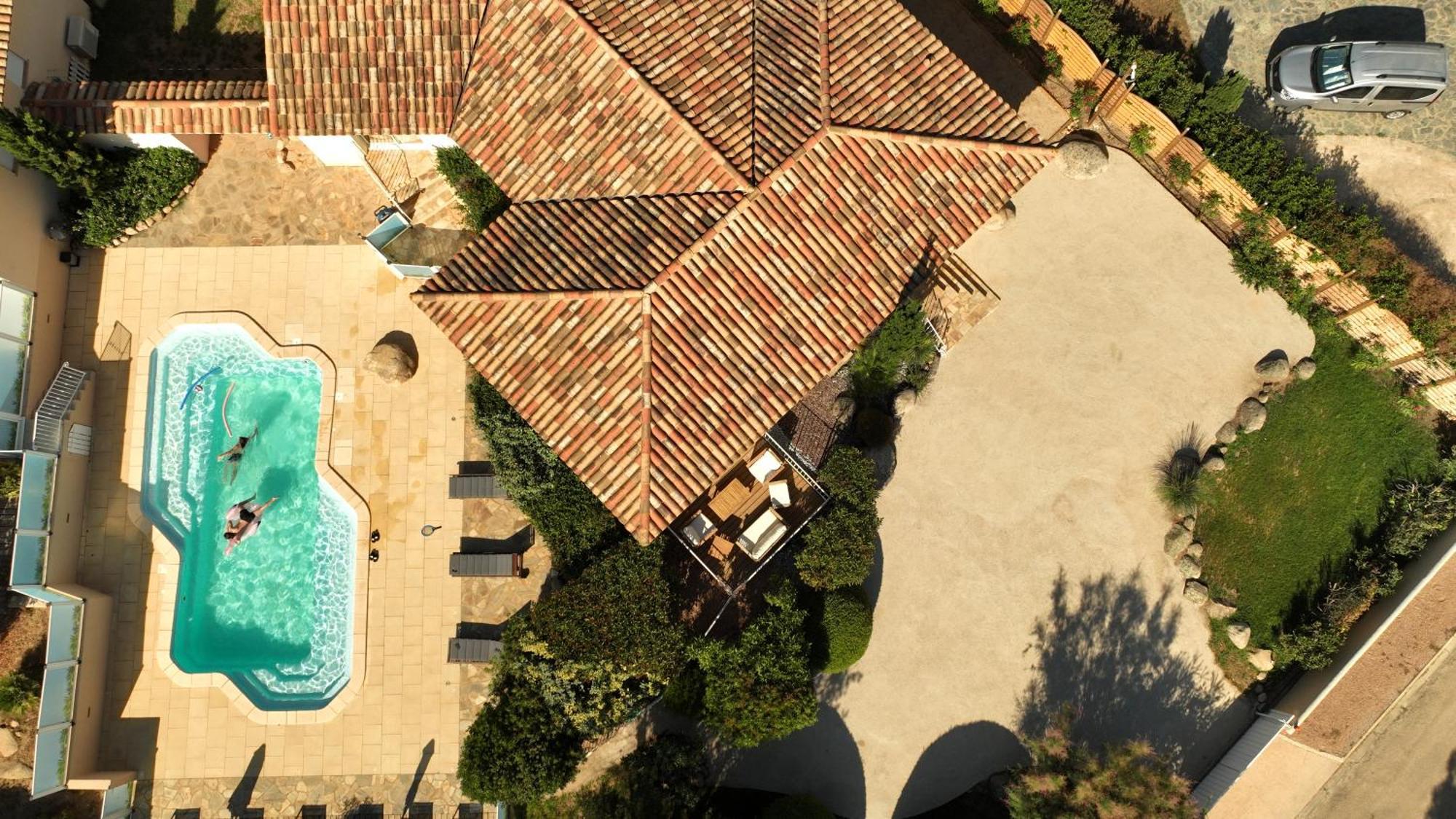 Villas CALA CORSA - 3 et 4 Chambres CALA ROSSA Porto-Vecchio - Villas entièrement Climatisées à 5 minutes à pied de la plage Cala Rossa Exterior foto